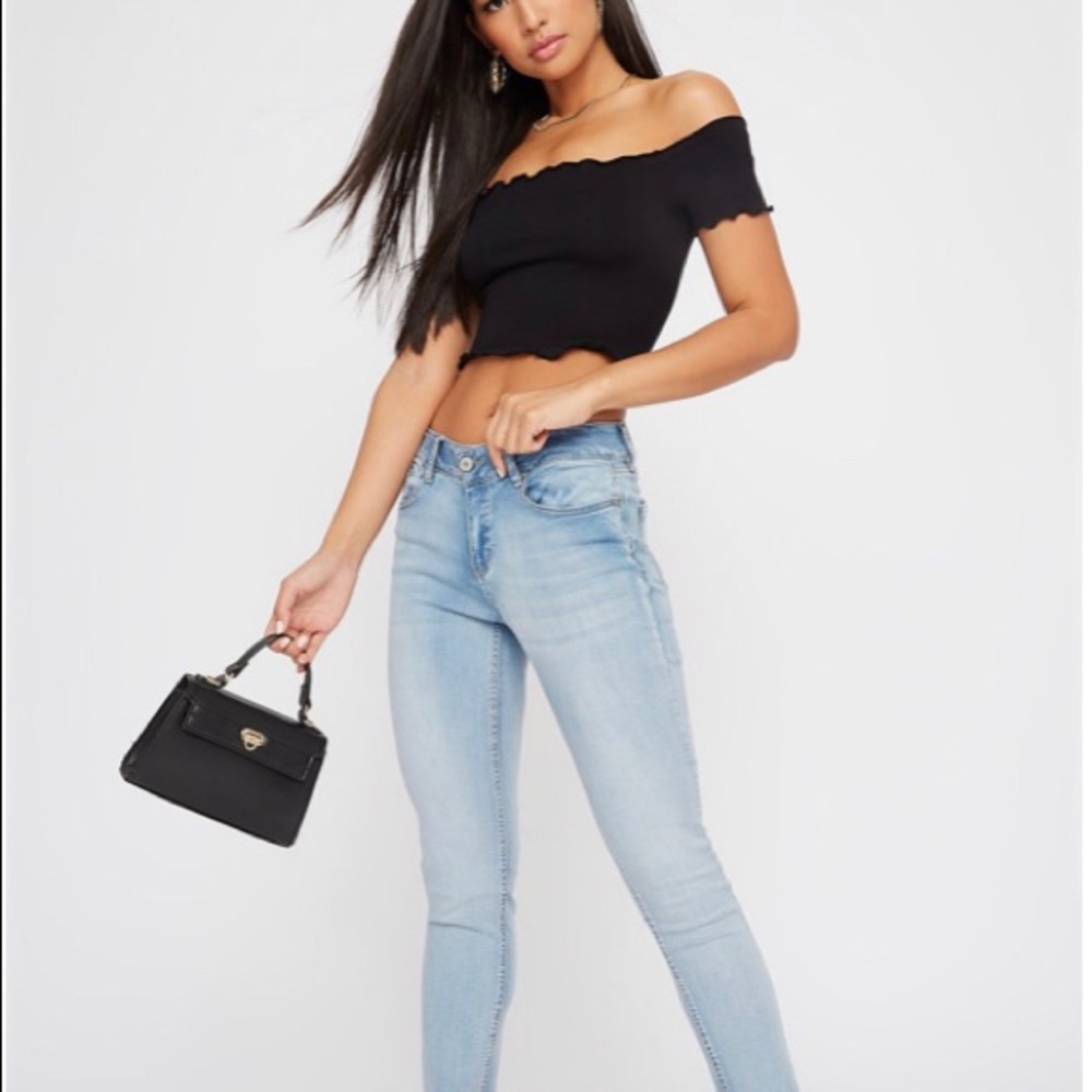 Refuge light wash skinny boyfriend jeans